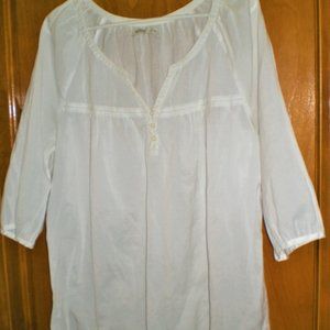 Old Navy Womens white peasant Top